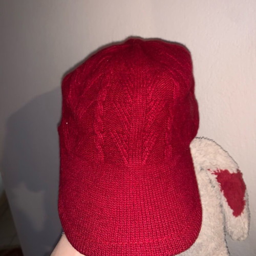 Wool hat red size S like new