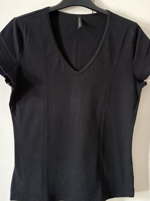 Marks & Spencer T-shirt black size S like new