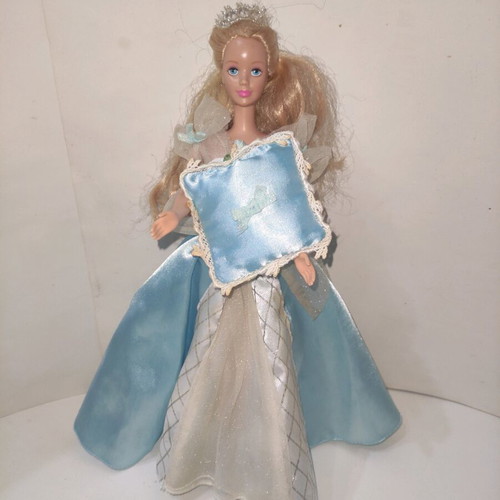 Barbie Sleeping Beauty doll 1998 used