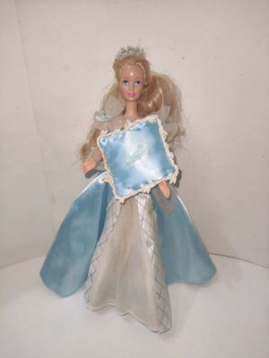 Barbie Sleeping Beauty doll 1998 used