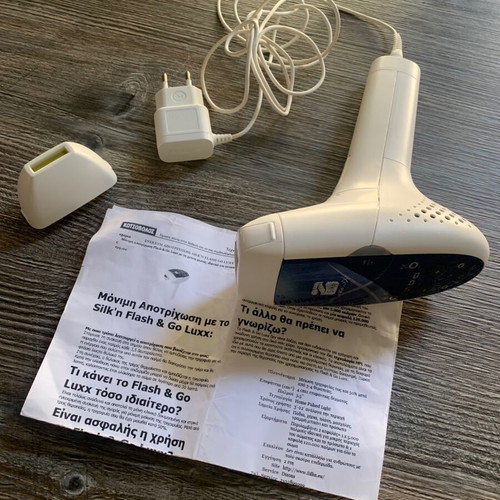 Silk'n Flash & Go Luxx permanent hair removal device