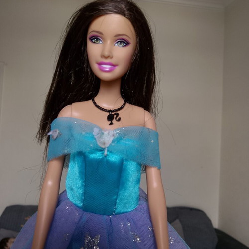Κούκλα Barbie Fashionistas "Sassy" Swappin' Styles σαν καινούργιο