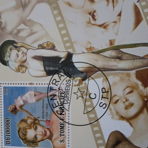 Marilyn Monroe Souvenir Sheet with Stamp from Sao Tome new