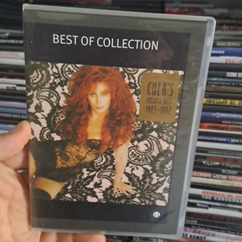 Cher's Greatest Hits CD like new, authentic