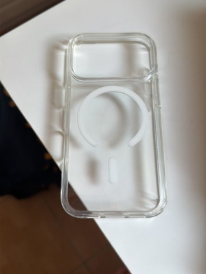 Transparent iPhone 17 Pro case with MagSafe like new