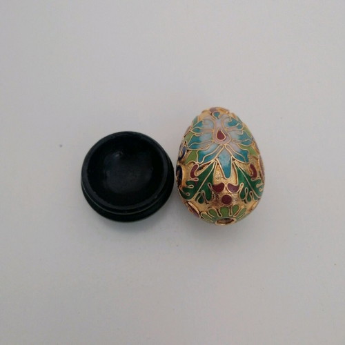 Cloisonné egg like new decorative with brass and enamel