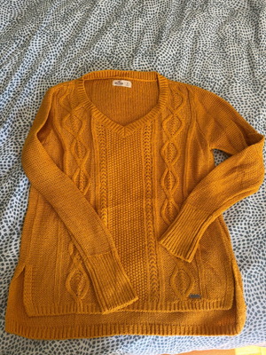 Πουλόβερ Hollister κίτρινο, σαν καινούργιο, μέγεθος S