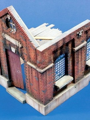 1/35 Abandoned Train Station