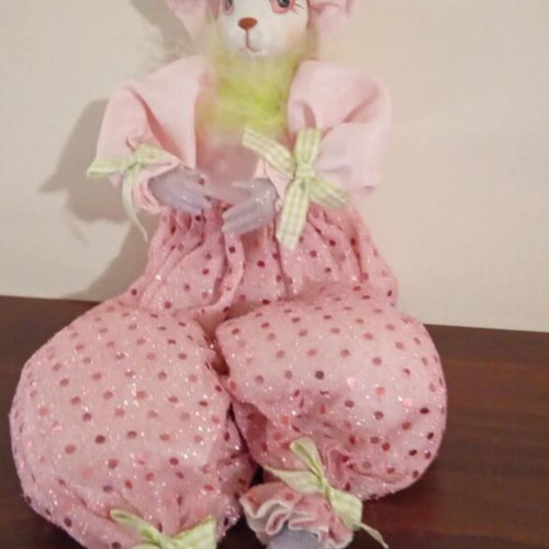 Easter bunny decorative item like new