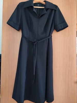 Vintage black midi dress with belt, like new