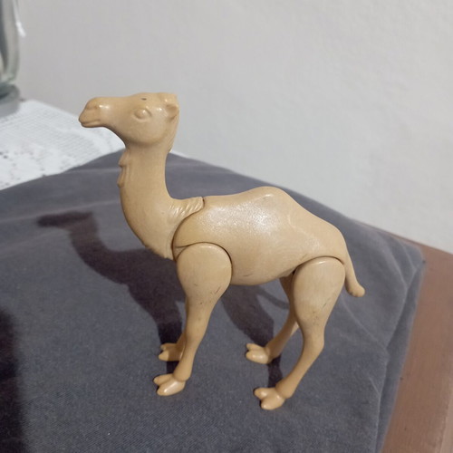 Playmobil camel figure like new from older sets