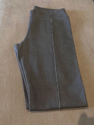 Women's gray checkered pants used, elastic with wide waistband