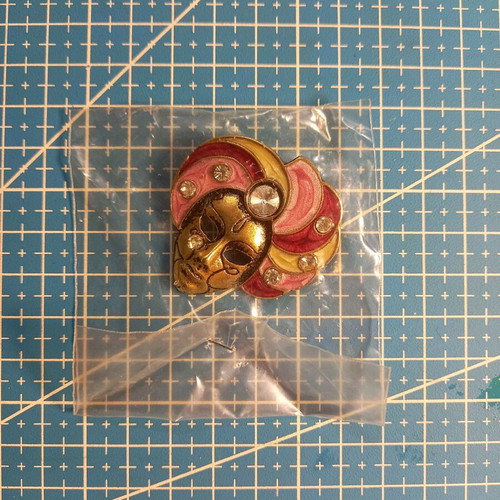 Mask pin from Venice carnival new, multicolored