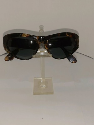 Sunglasses fatto a mano uv400 with black and brown tortoise frame like new