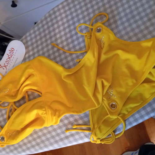 Scandalo one-piece swimsuit new, yellow