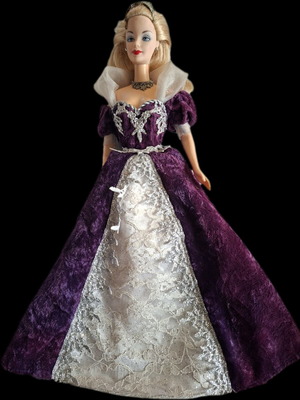 Collector doll like new