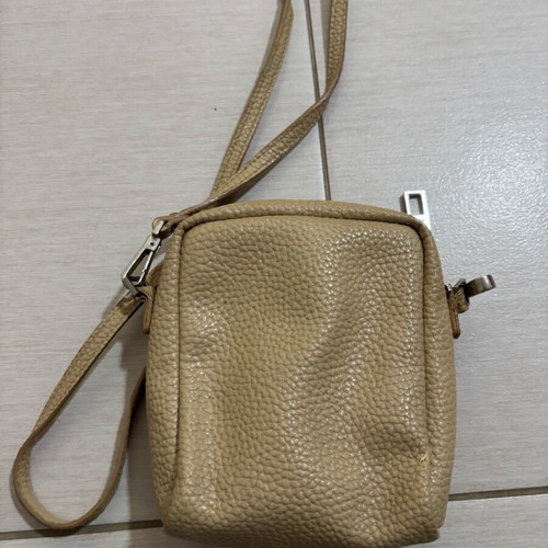 Kem crossbody bag used, beige
