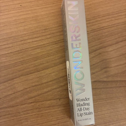 Wonderskin Wonder Blading All-Day Lip Stain new, shade Playful