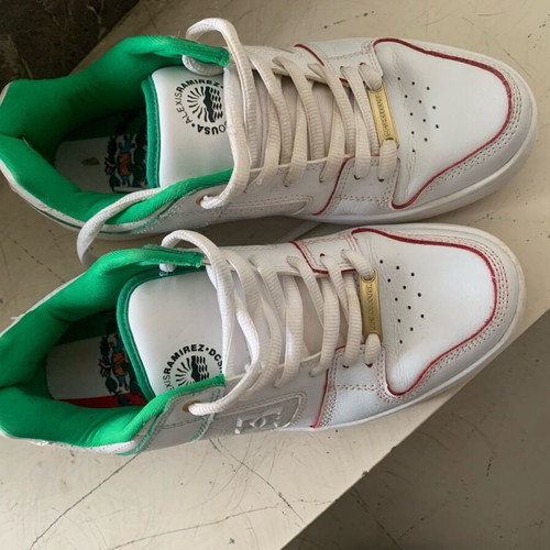 DC shoes like new, skate style, size 41, white