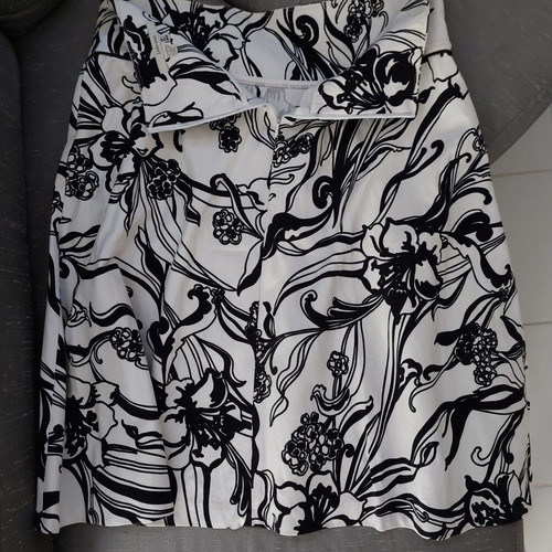 Zara midi skirts refurbished, size large, pack of 2