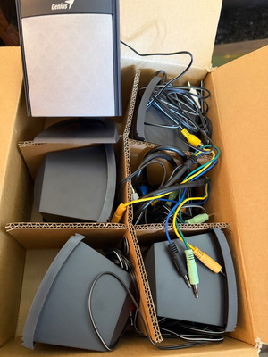 Genius SW-5.1 1000 5.1 Surround ηχεία σαν καινούργια, πλήρες σετ