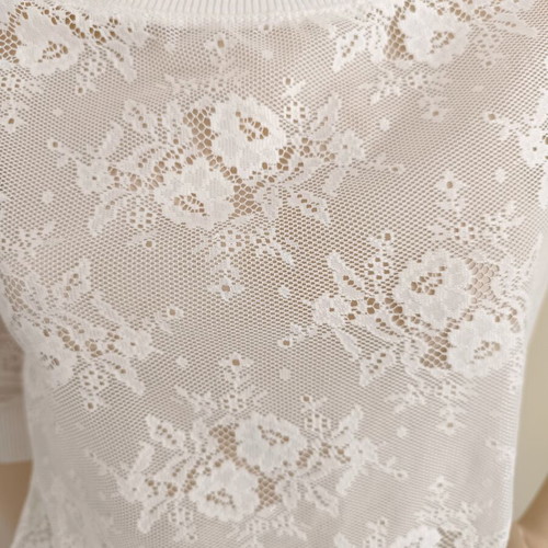Bershka White Lace Blouse with Roses and 3/4 Sleeves like new, size S