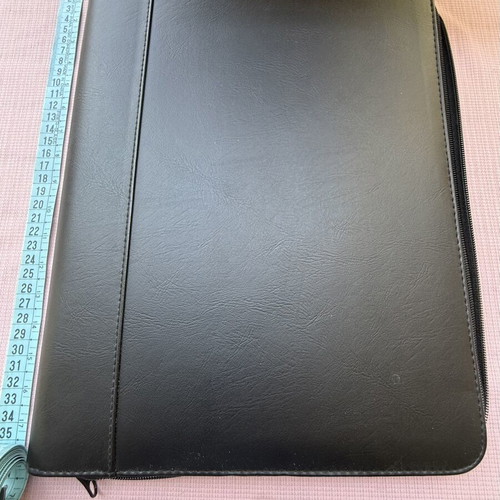 Professional A4 Folder with Zipper and Solar Calculator