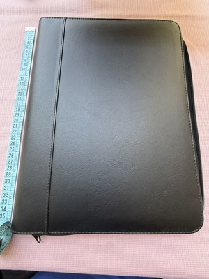 Professional A4 Folder with Zipper and Solar Calculator