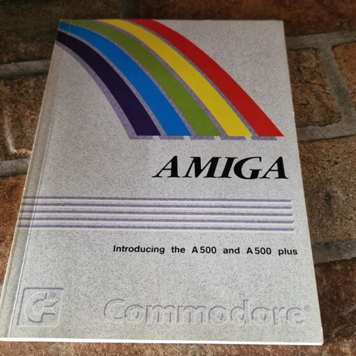Amiga 500 Series Introducing A500 Manual Commodore 1991 like new