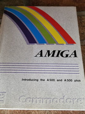 Amiga 500 Series Introducing A500 Manual Commodore 1991 like new