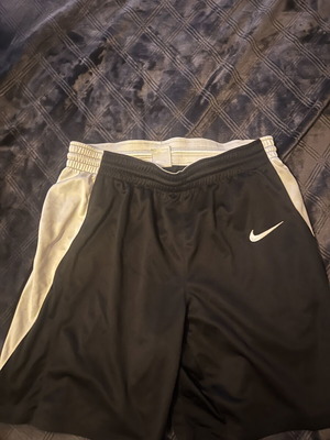 Nike boxing and running shorts size L like new, black and white