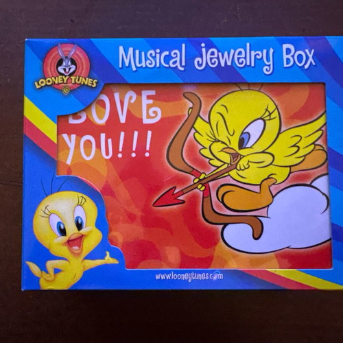 Vintage Looney Tunes musical jewelry box with Tweety like new