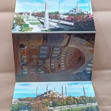 Istanbul Foldable Postcards set of 12 like new