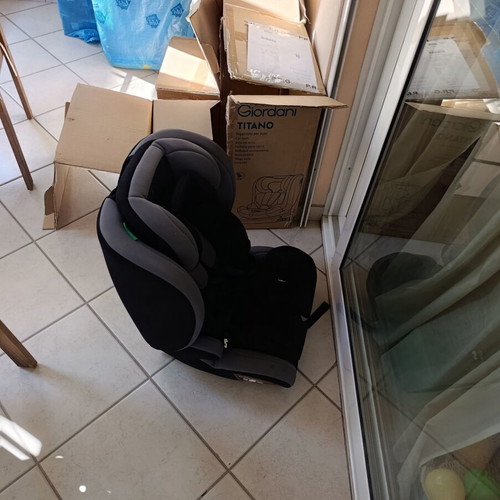 Car seats for children used, suitable for 1 to 6 years