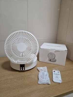 Foldable table fan new, portable with USB charging and remote control