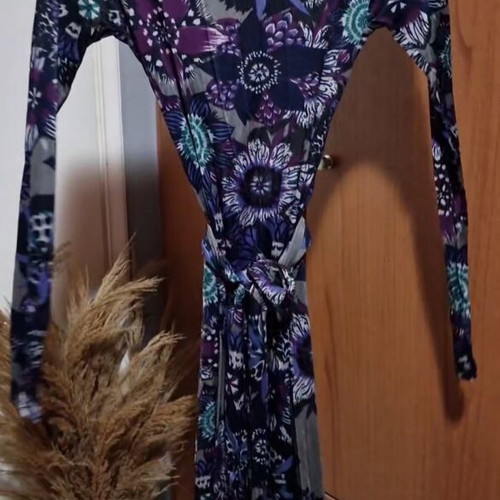Atos Lombardini floral dress like new with waist belt