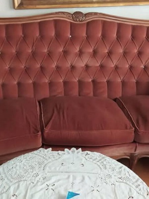 Classic Louis XV three-seater sofa like new, velvet upholstery