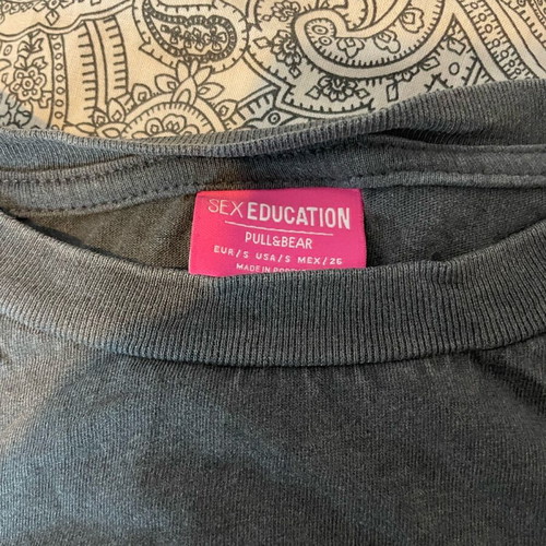 Pull & Bear crop top like new, black and grey, size S/M