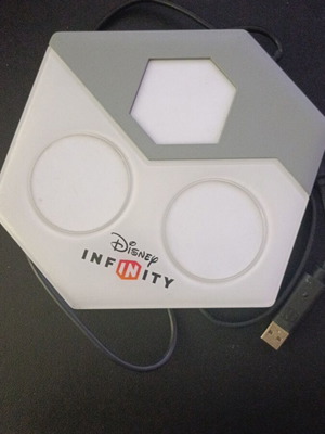 Disney Infinity Base used, universal portal