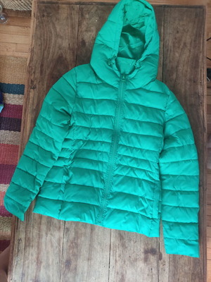 Waterproof women's jacket with hood, green