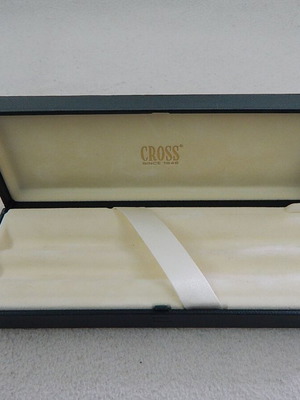 Θήκη Cross μεταχειρισμένη, μήκος 17,5 εκατοστά