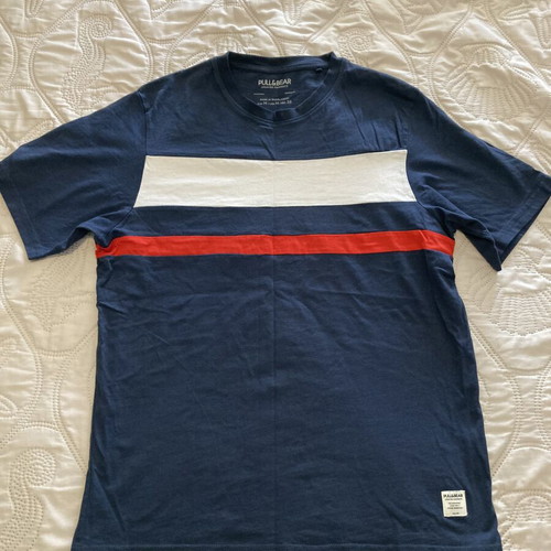 Pull & Bear T-shirt like new, blue, size M L