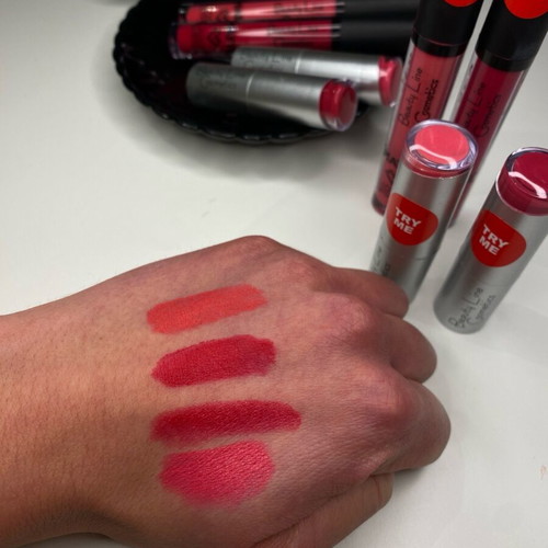 Beauty Line makeup products new with 2 lipsticks and 2 matte lipsticks