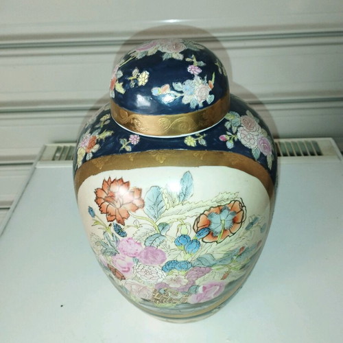 Chinese vase new