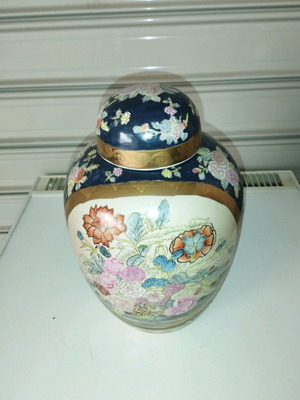Chinese vase new