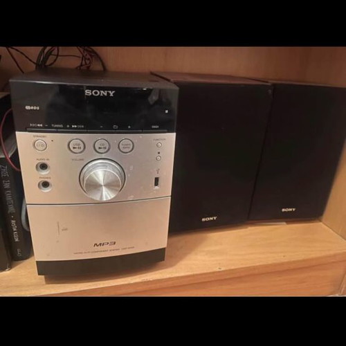 Sony Micro Hi-Fi CMT-EH26 CD USB radio system used with speakers