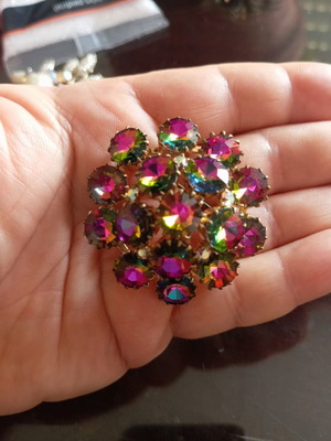 Vintage brooch with multicolor rhinestones