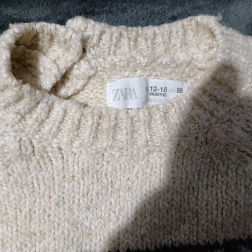 Zara knitted sweater 12-18 months like new