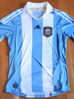 Argentina 2011 Home Jersey Adidas Medium like new