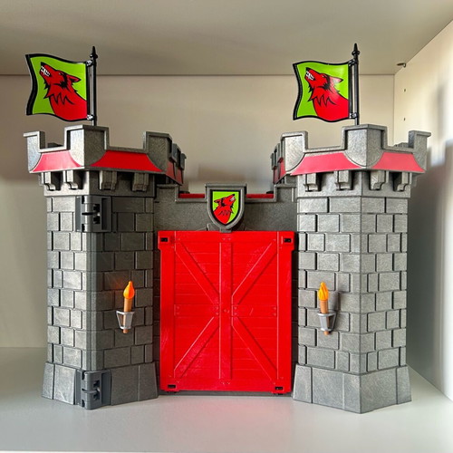 Playmobil Vintage Knight’s Castle Set 4440 like new